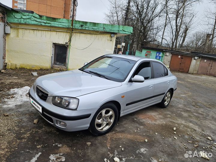 Hyundai Elantra 2.0 МТ, 2001, 271 600 км