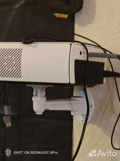 Проектор и экран