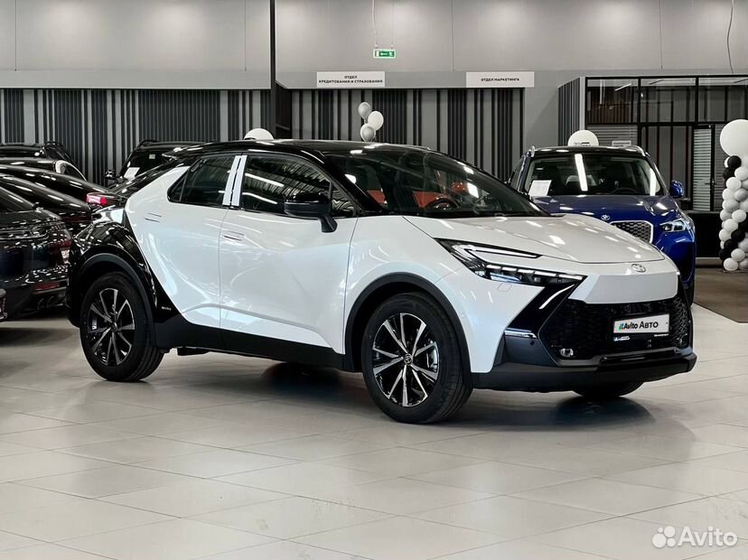 Toyota C-HR 2.0 CVT, 2024, 65 км