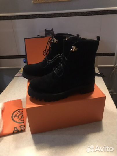 Ботинки женские зимние 36р