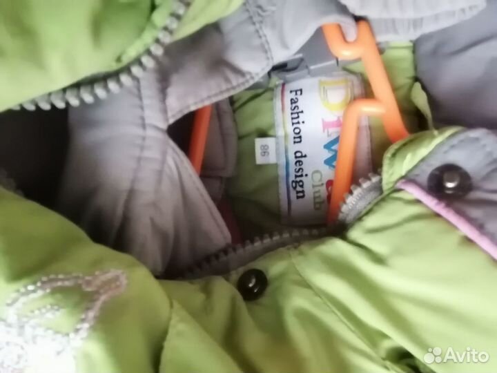 Куртка на девочку