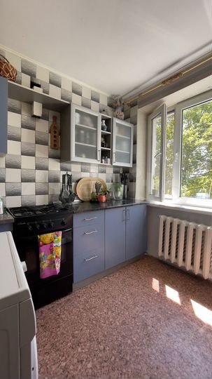 3-к. квартира, 60 м², 5/5 эт.