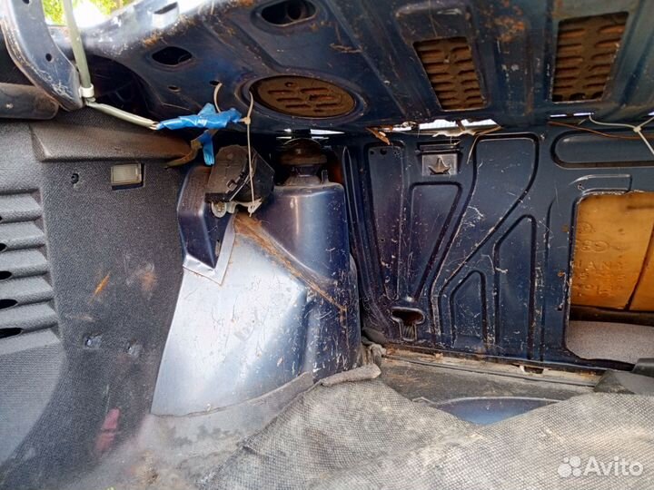 Продам кузов Джетта