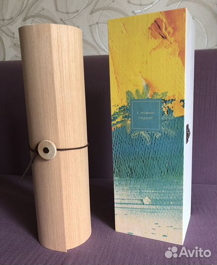 Тубусы и коробки подарочные под вино