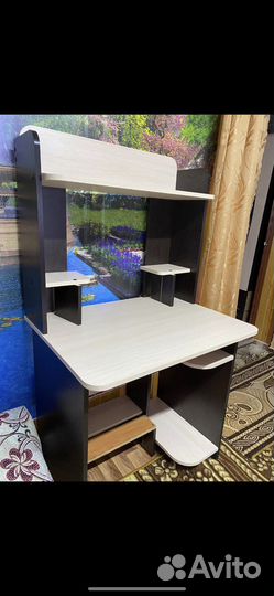 Компьютерный стол