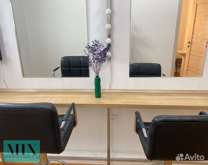 Аренда кресла визажиста стилиста бровиста