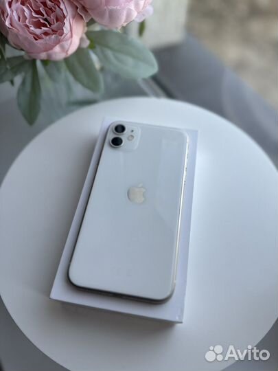 Телефон iPhone 11 128 gb