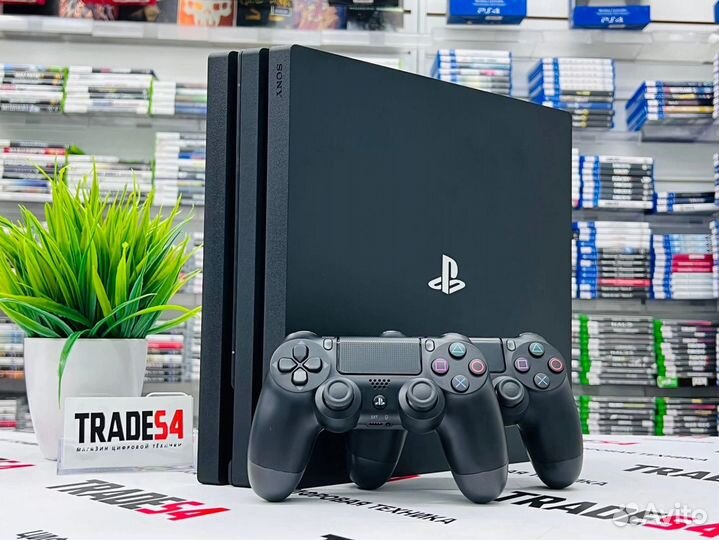 PS4 Рrо + 2 Джойстика + Игры
