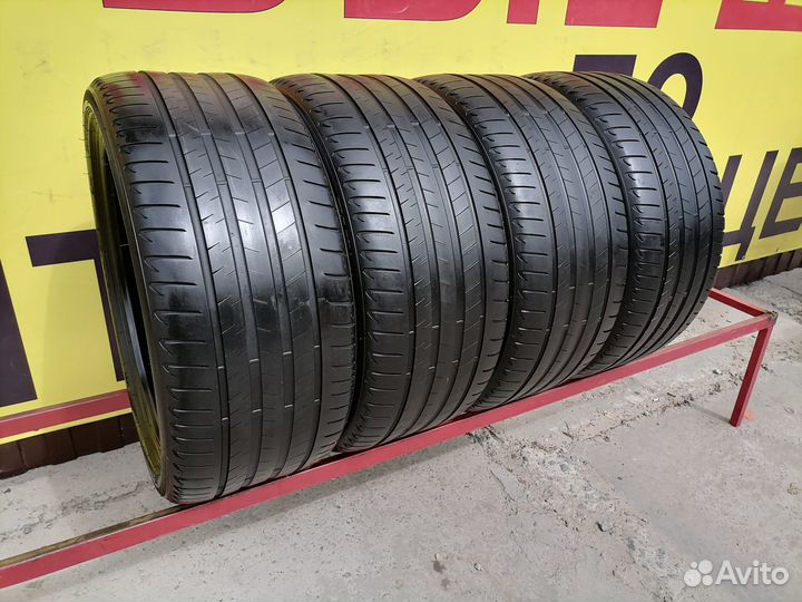Bridgestone Alenza 001 275/35 R21