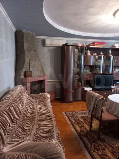 Дом 242 м² на участке 11 сот.