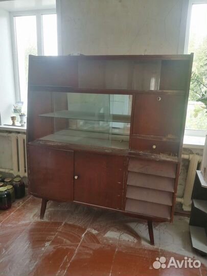 Отдам бесплатно сервант