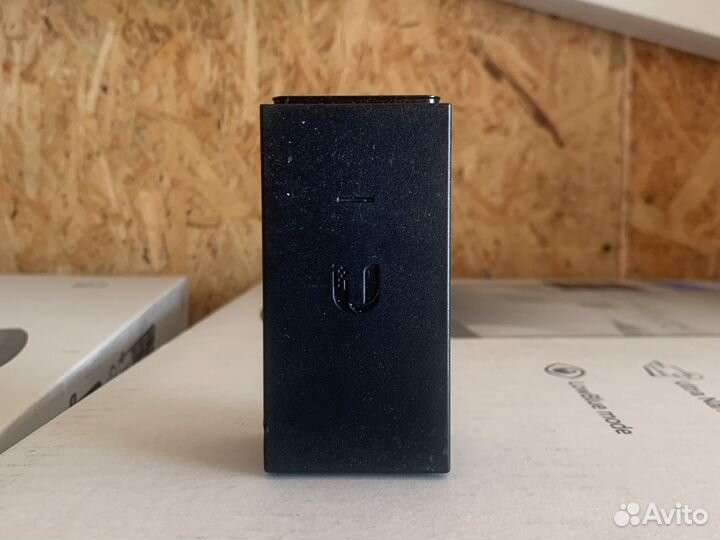 Адаптер PoE Ubiquiti POE-24-12W-G
