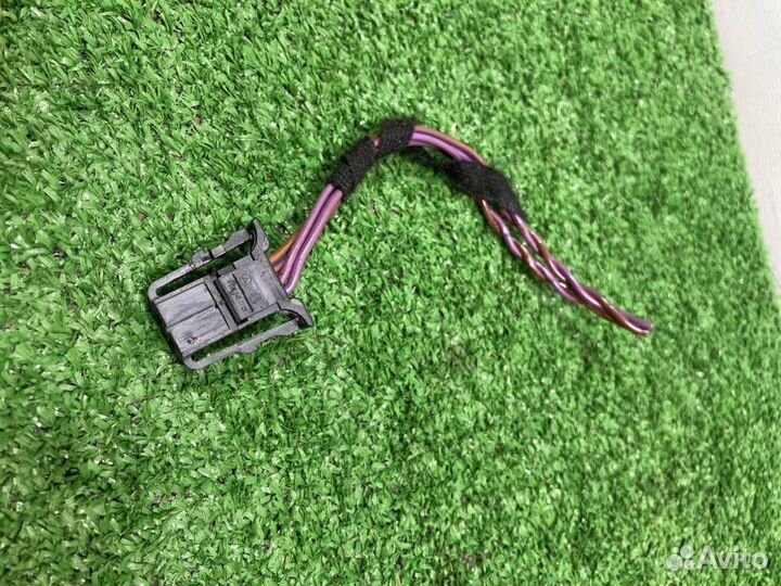 Разъем Mercedes-Benz E-Class W212 272980 2010