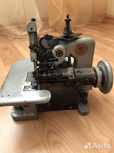 Оверлок производственный