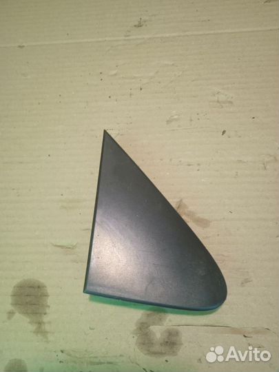 Уголок крыла правый Тойота 150