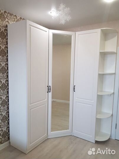 Черный шкаф