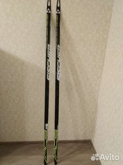 Беговые лыжи fischer