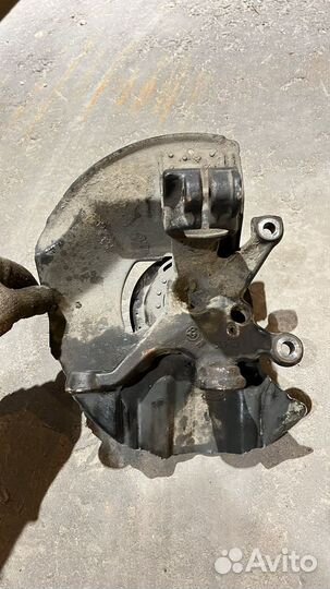 Ступица кулак передний правый bmw e46