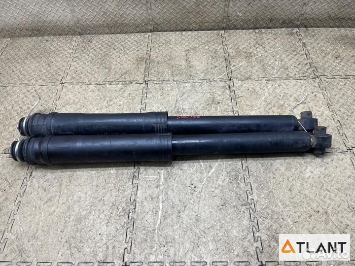 Амортизатор задний toyota prius