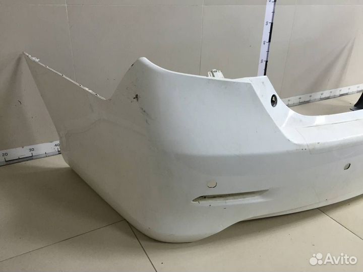 Бампер задний Toyota Camry