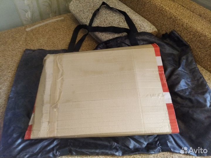 Стойка для акций от Эйвон. Оборудование для промо