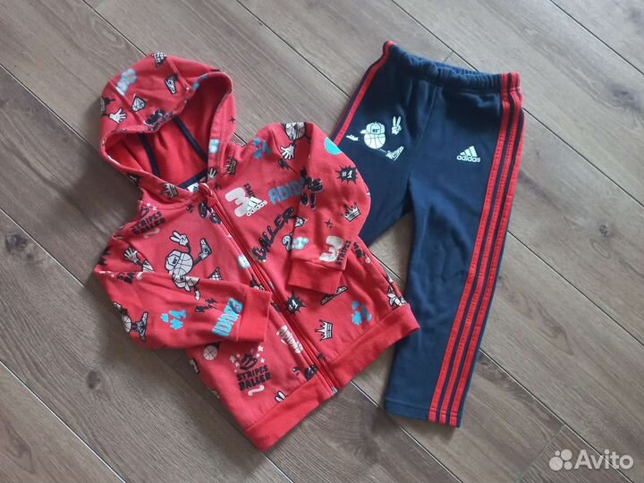 Спортивный костюм adidas на 2-3 года
