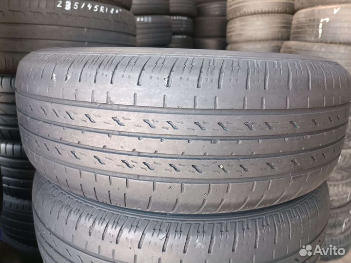 Nexen Roadian 571 235/65 R17 104T