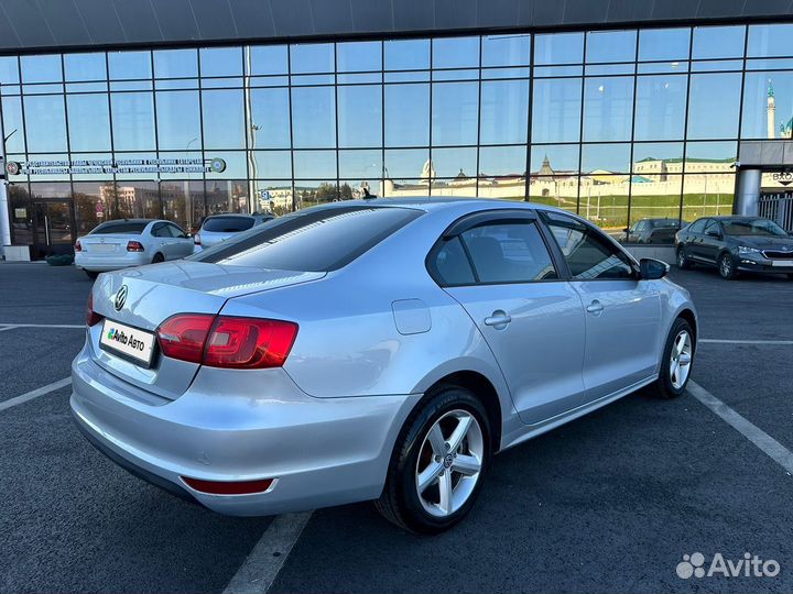 Volkswagen Jetta 1.6 AT, 2012, 234 448 км