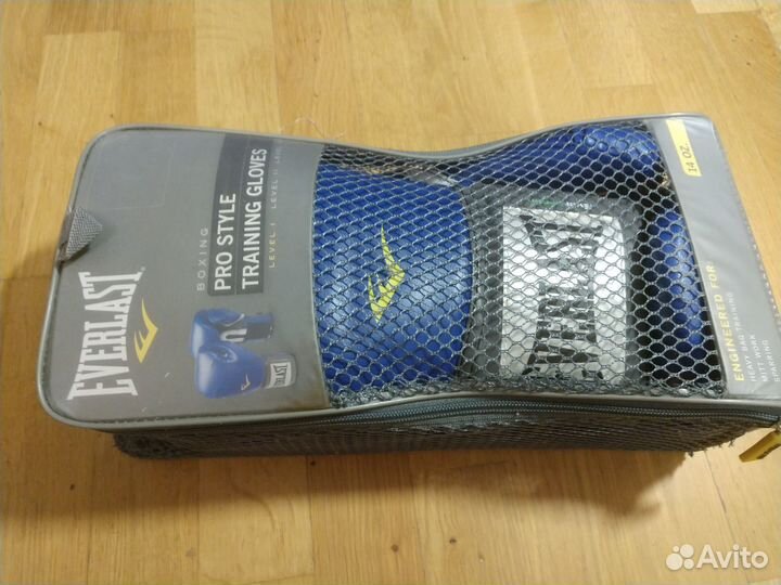 Перчатки боксерские Everlast 14 Oz