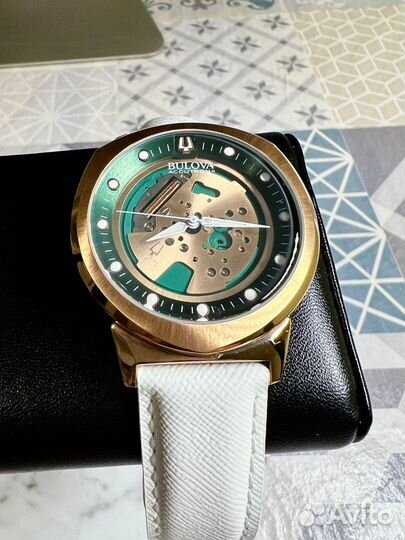 Эпохальные Bulova accutron 2 alpha