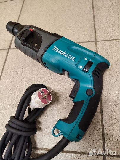 Перфоратор makita HR 2470 Original