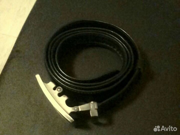 Бляшка от ремня фирменная на защёлке новая