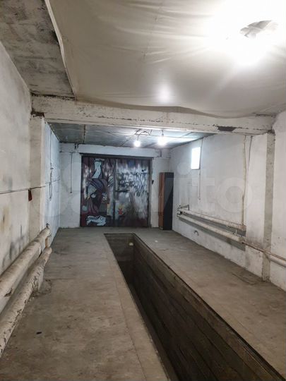 Гараж, > 30 м²
