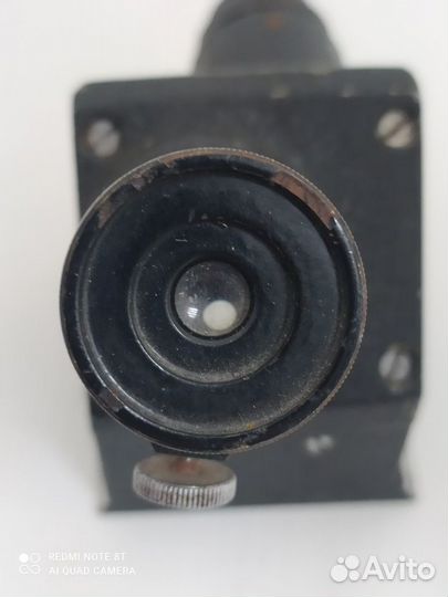 Часть от микроскопа, измерительная головка