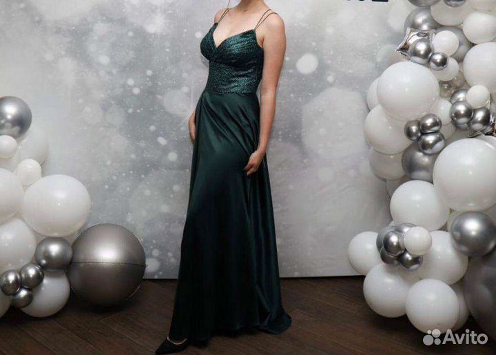 Платье на выпускной 44