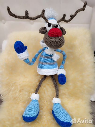 Новогодний олень