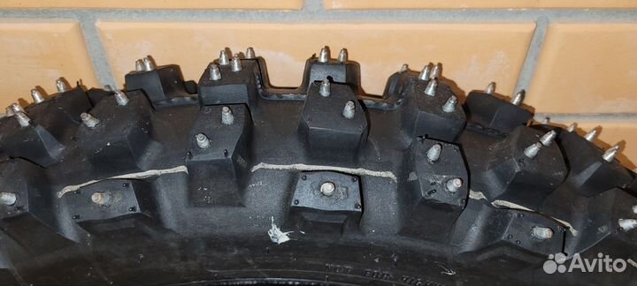 Шипованные колеса на Rieju 21 18