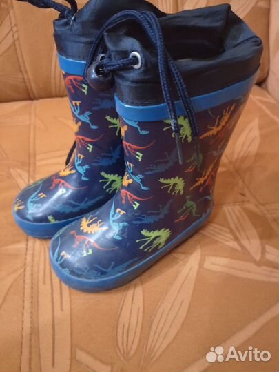 Детские резиновые сапоги