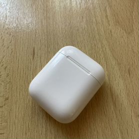 Кейс от Airpods 1 + 1 наушник