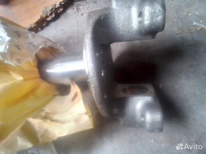 Поворотный кулак камаз 6520 правый новый