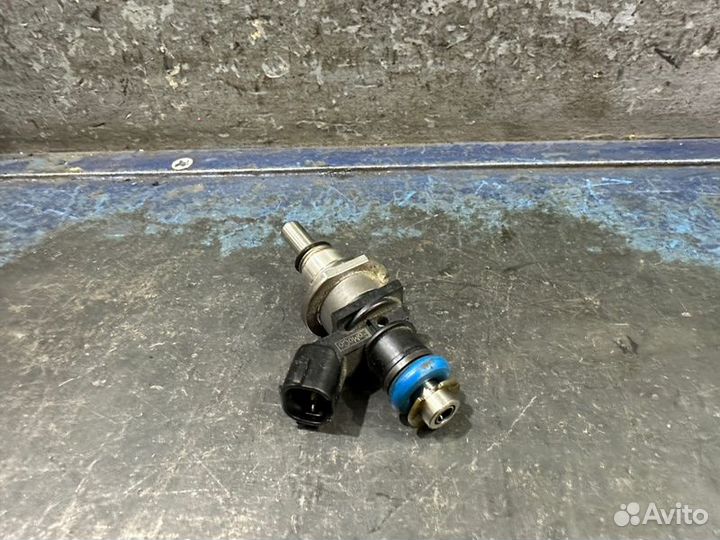 Топливная форсунка Mazda Cx-7 ER L3-VDT