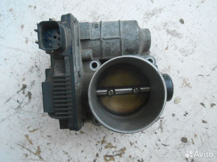 Заслонка дроссельная 2.0 Nissan Primera P12