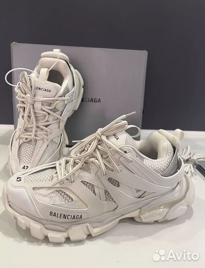 Balenciaga Track