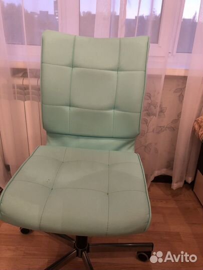 Компьютерное кресло