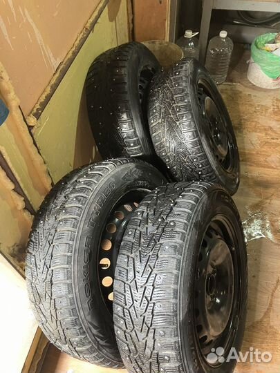 Шины на дисках зимние