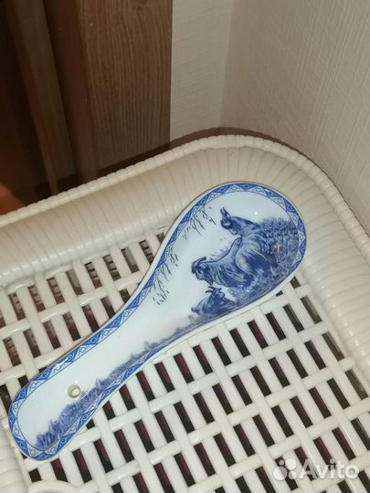 Подставка под ложку