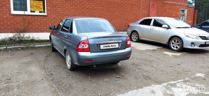 LADA Priora 1.6 МТ, 2010, 200 000 км