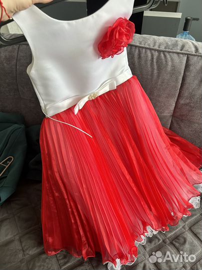 Платье для девочки 6-7 лет