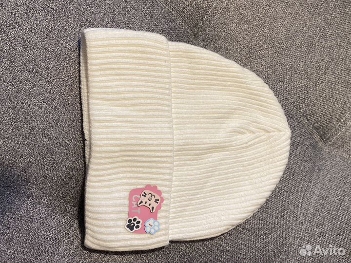 Шапка женская белая