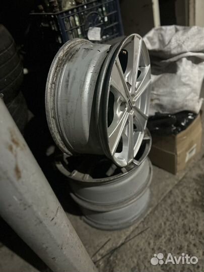 Литые диски r16 6x139 7